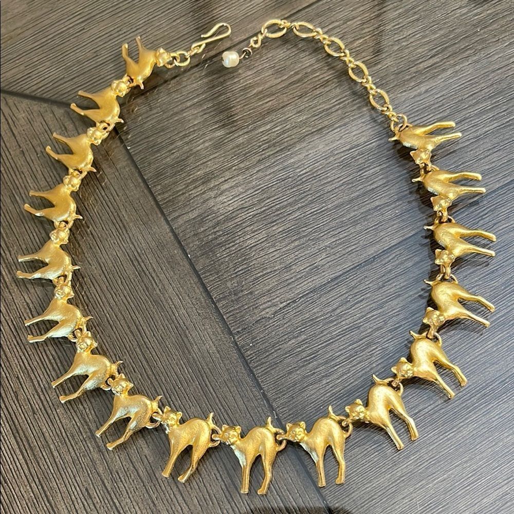 Vintage Gold-tone Sculptural Judith Woracek Mullen Cat Link Statement Necklace